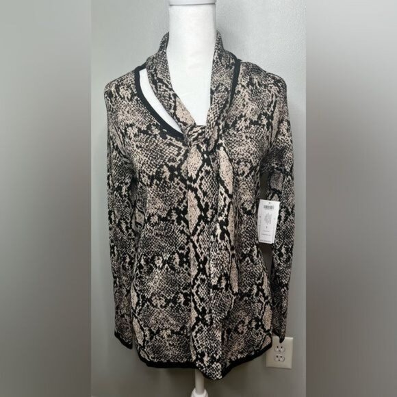 Chico's Double Espresso Python-Print Tie Neck Sweater Size Medium, Chico's 1 - Picture 6 of 13